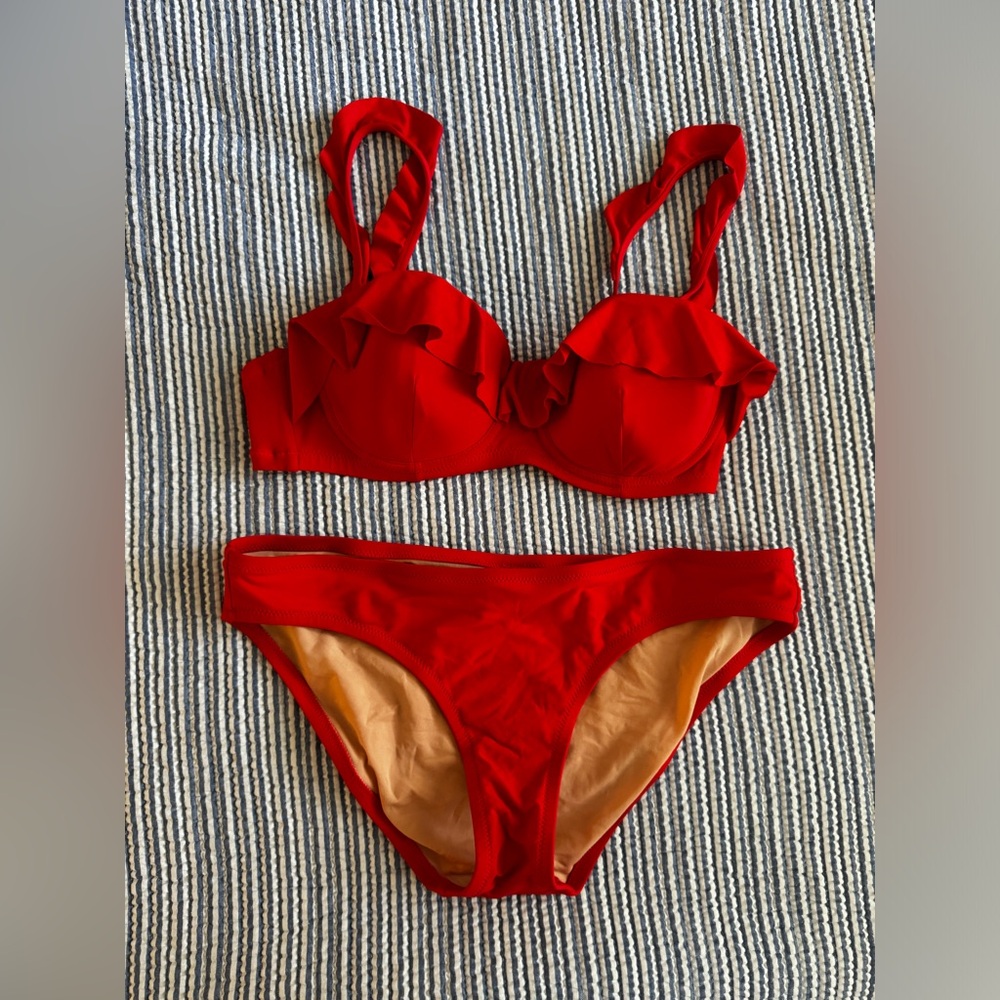 Jcrew red ruffle cup bikini